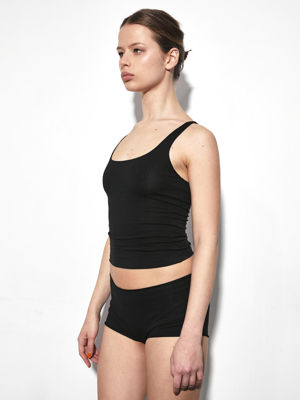 Майка танк чёрная