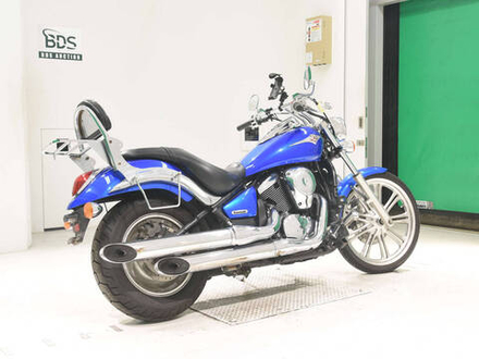 Kawasaki Vulcan 900 Custom
