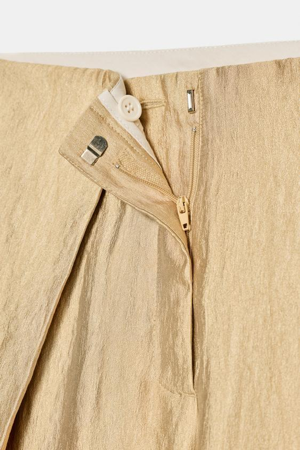 ZARA МЕТАЛЛИЗИРОВАННЫЕ БРЮКИ СО СКЛАДКАМИ — ZW COLLECTION, ЗОЛОТИСТЫЙ