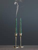 Набор из двух свечей зеленого цвета из коллекции new year essential, 25 см