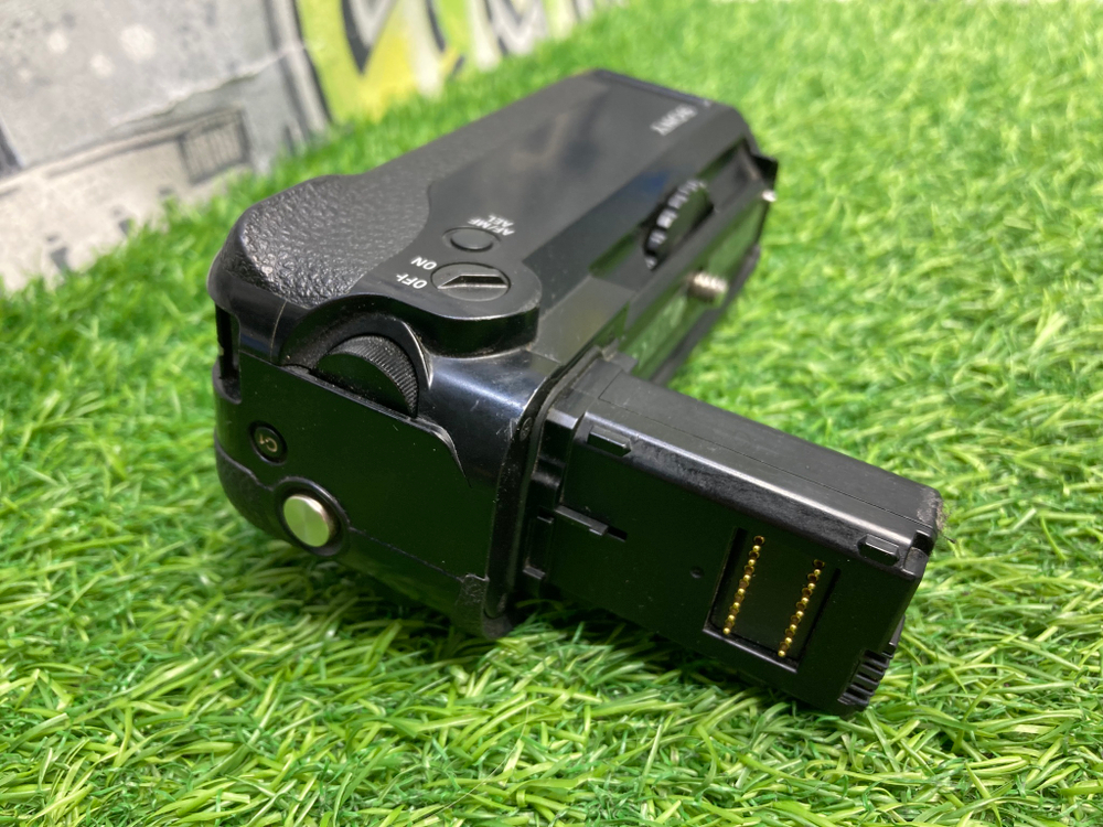 Батарейный блок Sony VG-C1EM