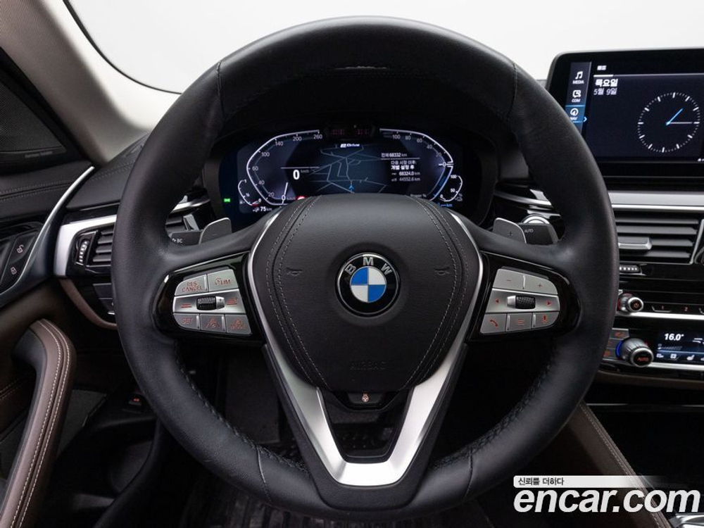 BMW 5 Series (G30) 530e Luxury (04.2021)