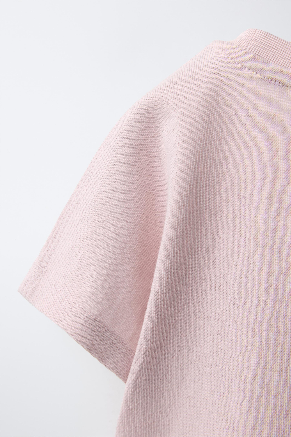 ZARA ОДНОТОННАЯ ФУТБОЛКА, БЛЕДНО-РОЗОВЫЙ