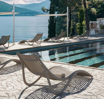 Лежак пластиковый Ibiza Basic