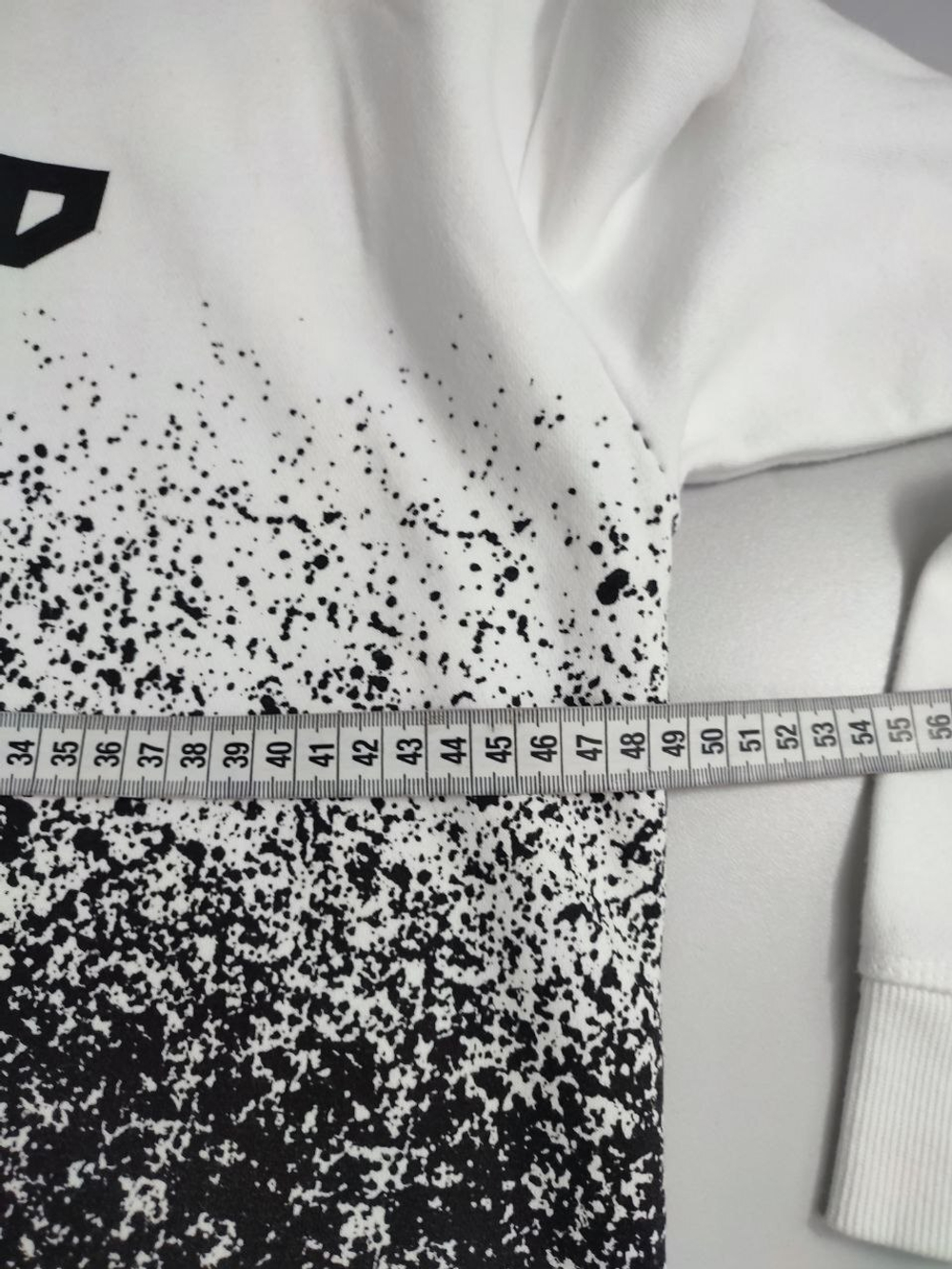 Джемпер H&M стильный на 12/14 лет