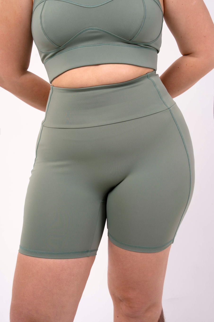 Спортивные велосипедки из бифлекса