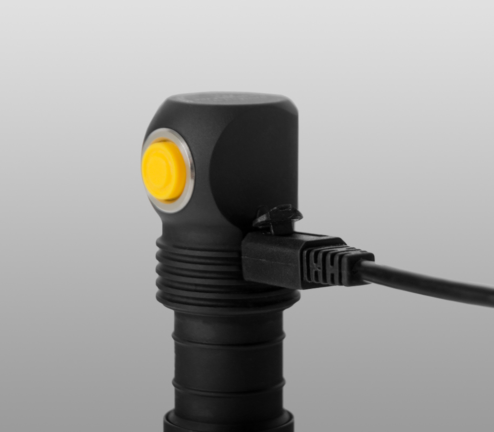 Мультифонарь Armytek Elf C1 Micro-USB - фото 7
