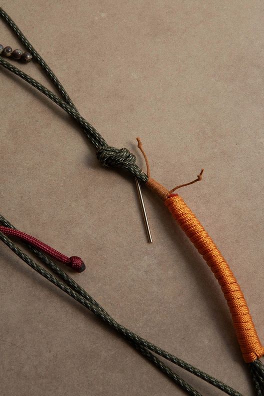 Шнурок кросс-боди Ши-Цзы / Bread&Roses