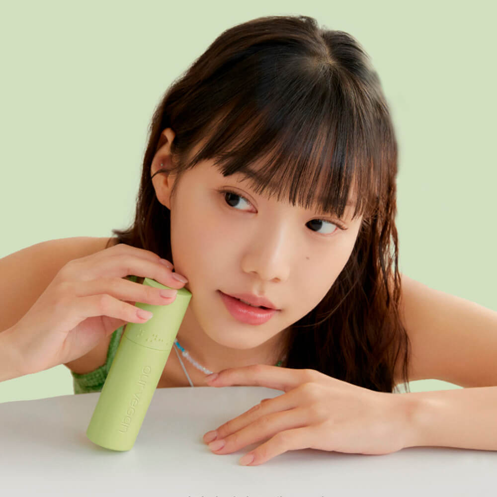 Успокаивающая эссенция с хауттюйнией Manyo Our Vegan Heartleaf Moisture Calming Essence