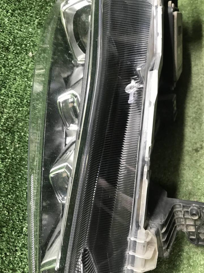 Фара левая Haval F7 (2018-2024) LED