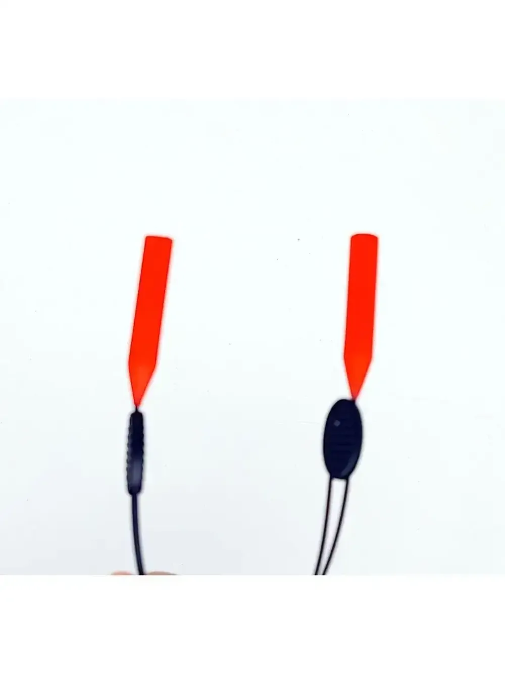 Регулируемый  шнурок для очков