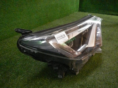 Фара правая Toyota RAV4 4 CA40 (2015-2019) LED