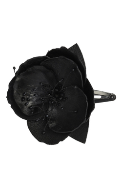 Заколка-пион из черной кожи