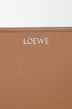 Loewe Сумка Joya из телячьей кожи наппа, мокко