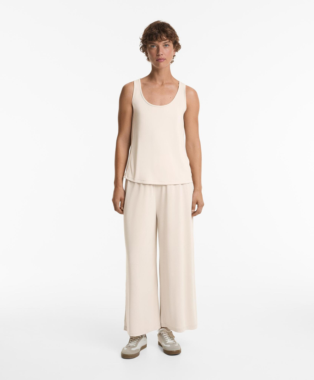 Oysho Топ из смесового модала на бретелях, светлый экрю