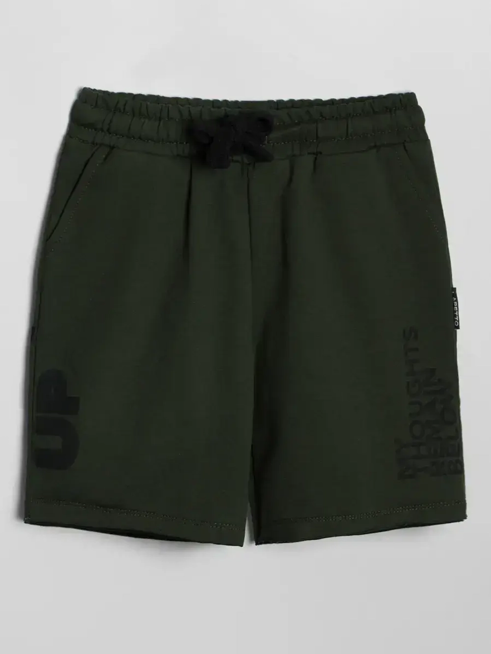 Спортивные шорты для мальчика на лето