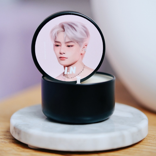 Ароматическая свеча / Горящее сердце / STRAY KIDS / I.N (50 мл)