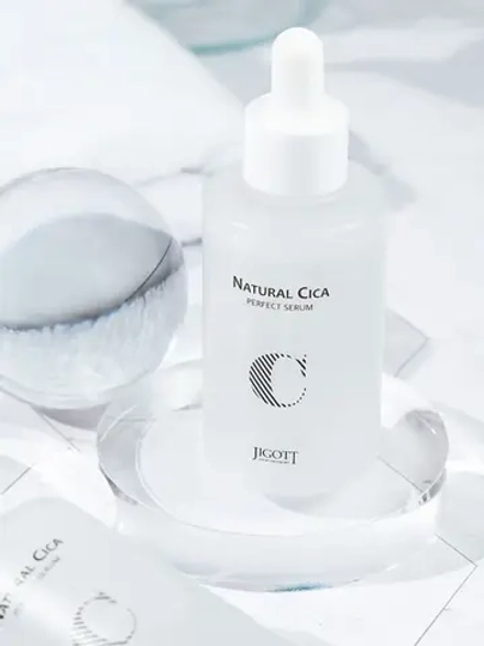 JIGOTT - СЫВОРОТКА ДЛЯ ЛИЦА С ЦЕНТЕЛЛОЙ NATURAL CICA PERFECT SERUM, 50 ML