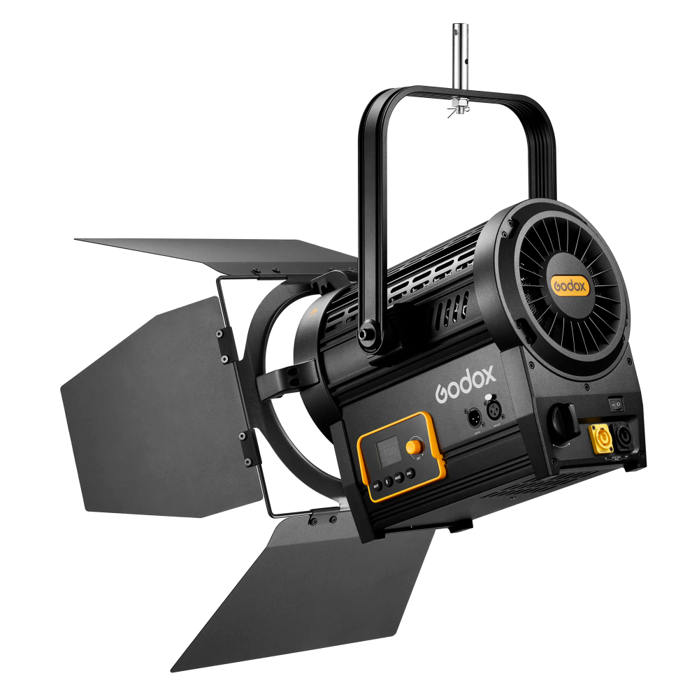 Осветитель Godox F7-120Bi K2 с линзой Френеля, 3200-5600K, 120 Вт