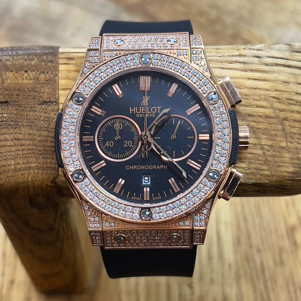 Часы Hublot