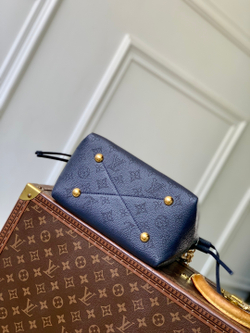 Louis Vuitton Bella