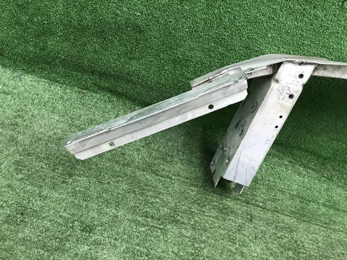 Усилитель передний BMW X5 G05 (2018-н.в.)