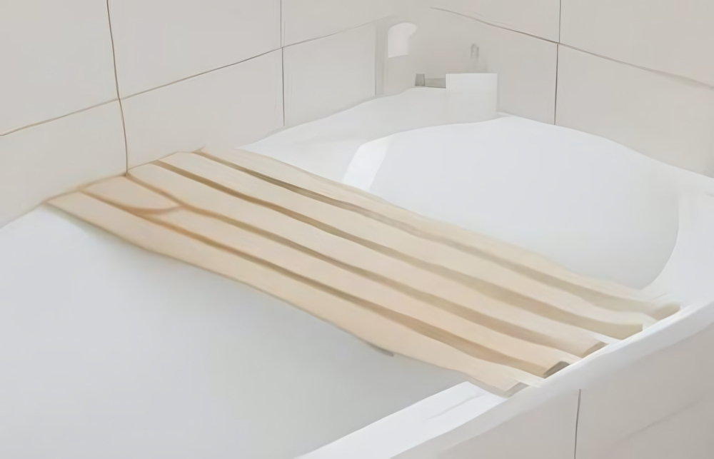 Решетка на ванну деревянная, сосна, усиленная 26х69см. (4 рейки)