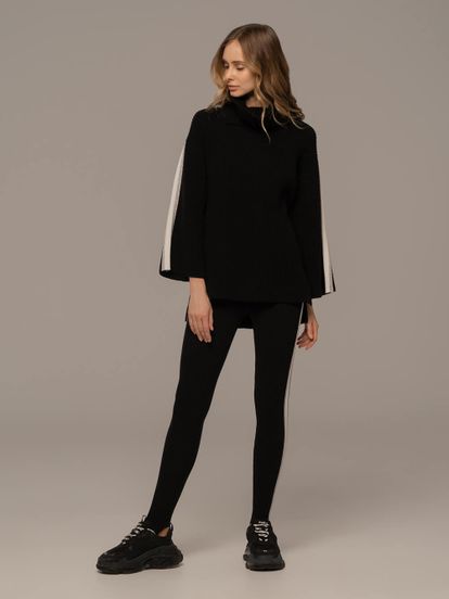 Женские брюки черного цвета с контрастной полосой - фото 3
