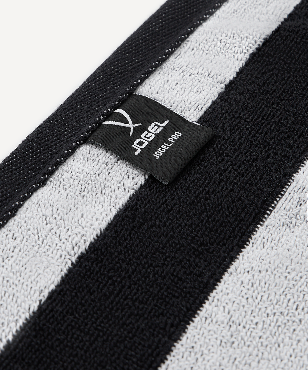 Полотенце спортивное JOGEL ESSENTIAL 2 Towel, 70х140, черный/белый