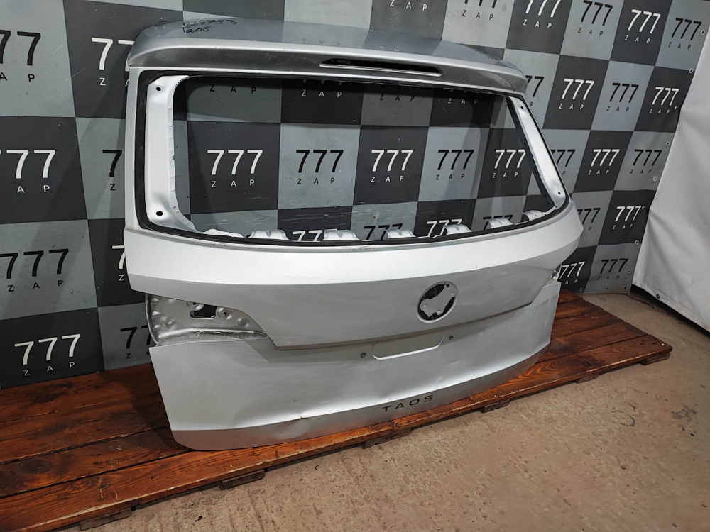 Крышка багажника Volkswagen Taos 20-нв Б/У Оригинал 2GL827025D
