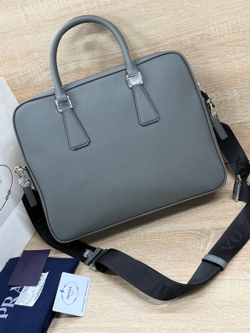 Портфель Prada