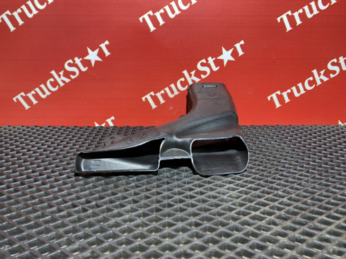 Воздуховод отопителя 2016г