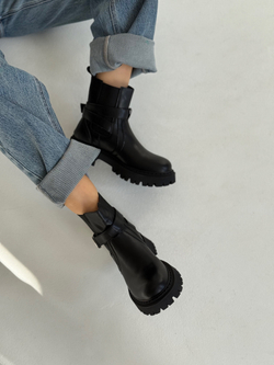 Ботинки из эко кожи