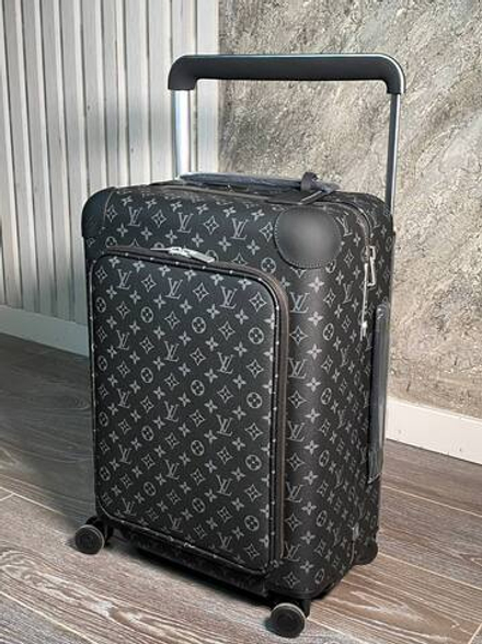 Чемодан Louis Vuitton