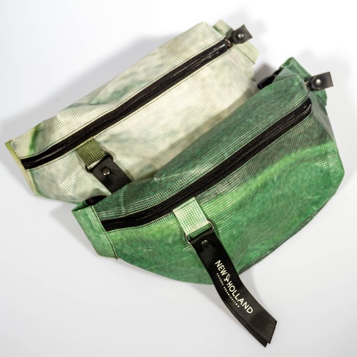 Banner mesh belt bag