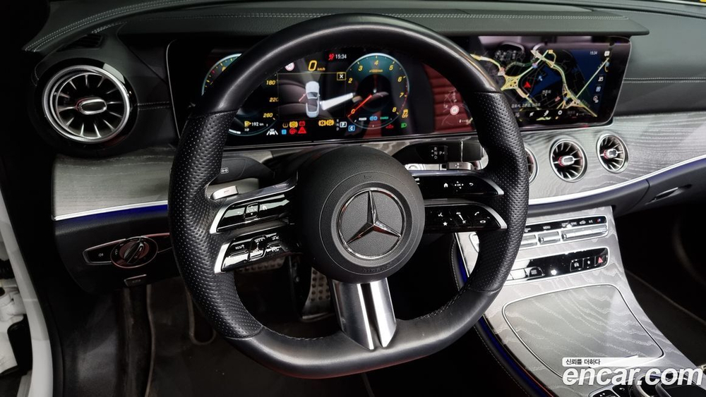 Mercedes-Benz E-Class W213 E450 4MATIC Cabriolet (03.2022)