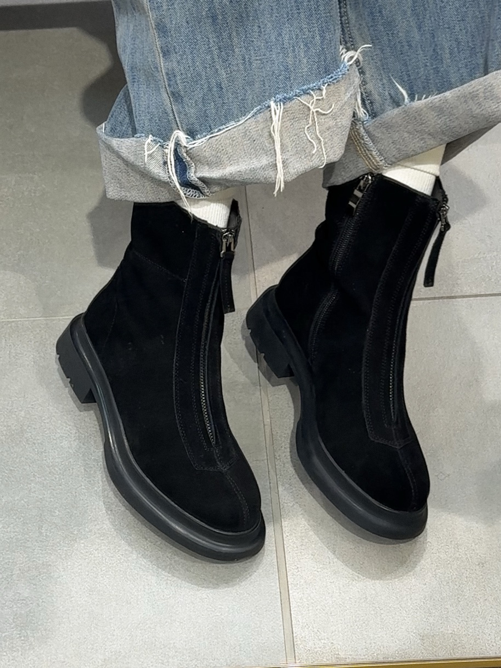 Ботинки из натуральной замши