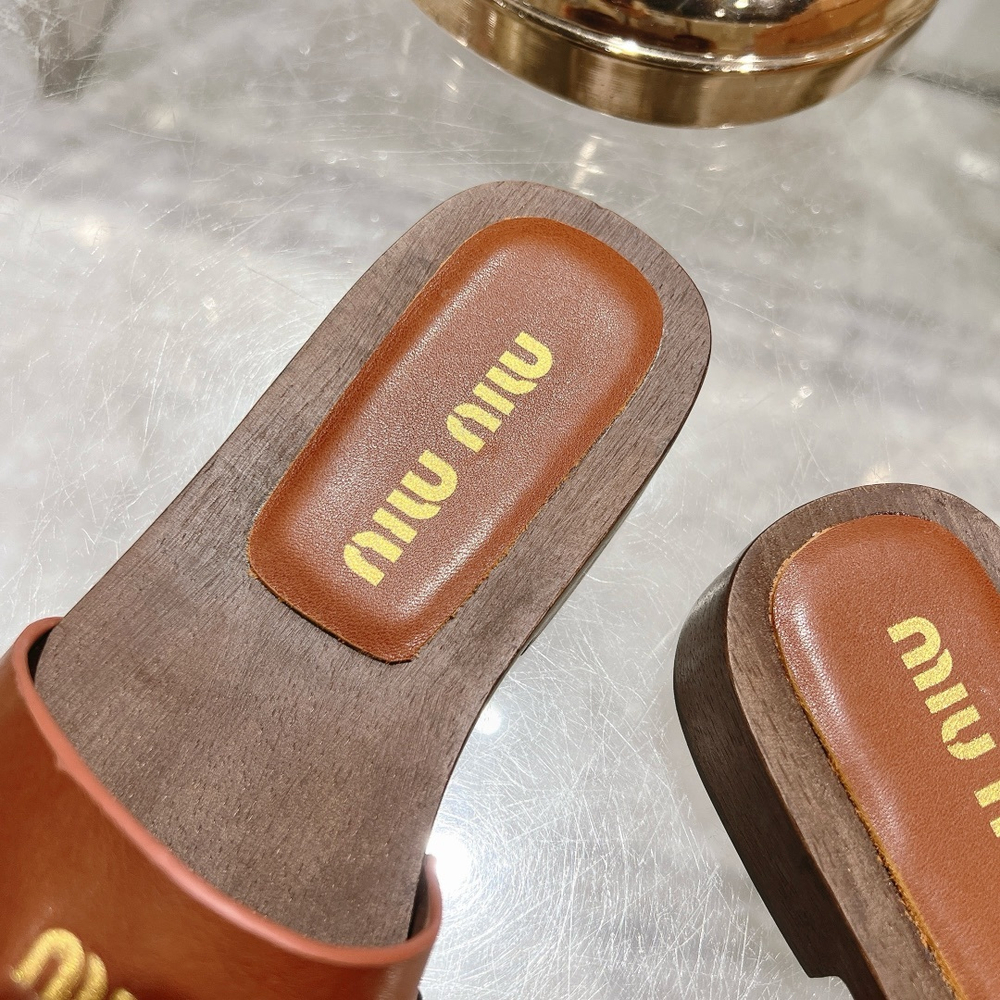 Miu Miu Slides (12 colors)
