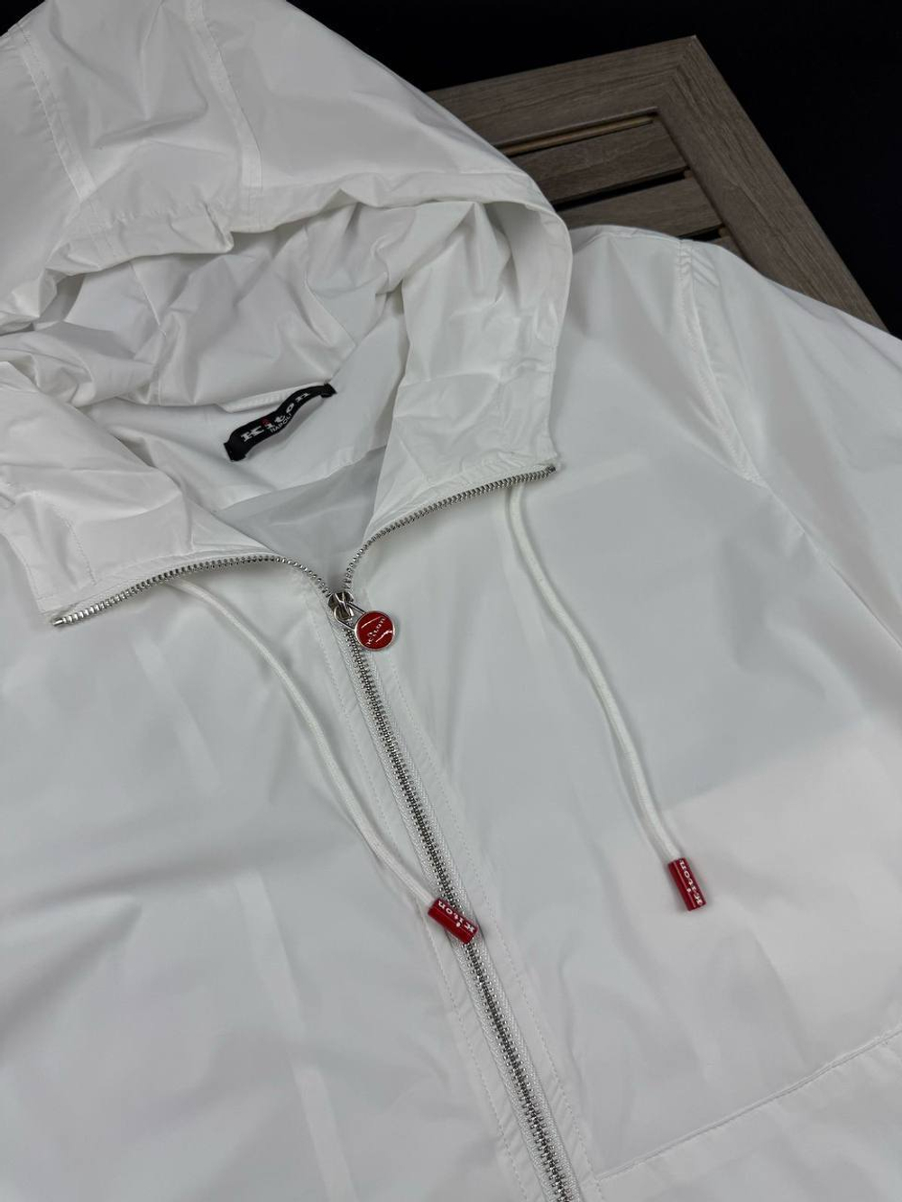 Ветровка Kiton