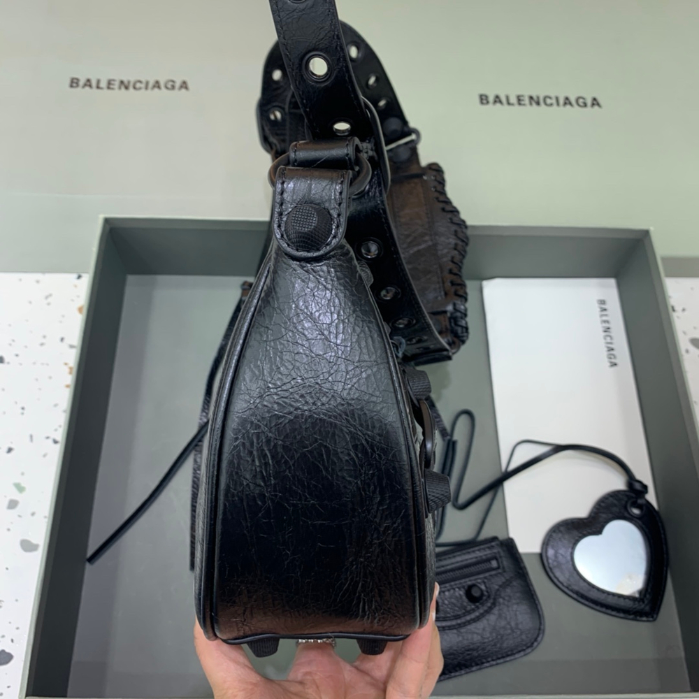 Balenciaga Le Cagole 33 cm