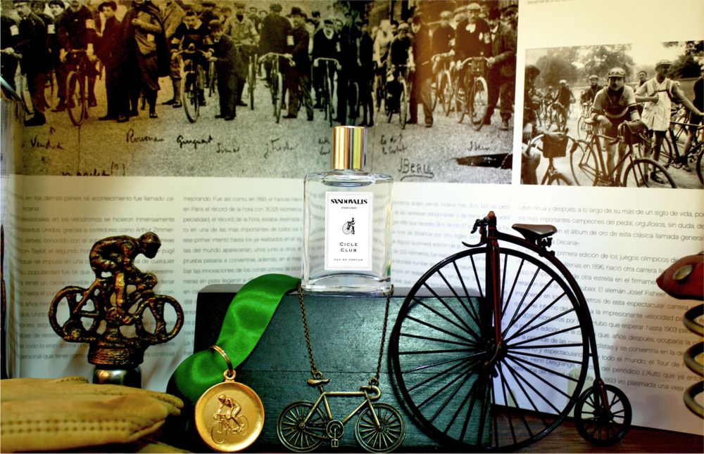 Sandovalis Cicle Club