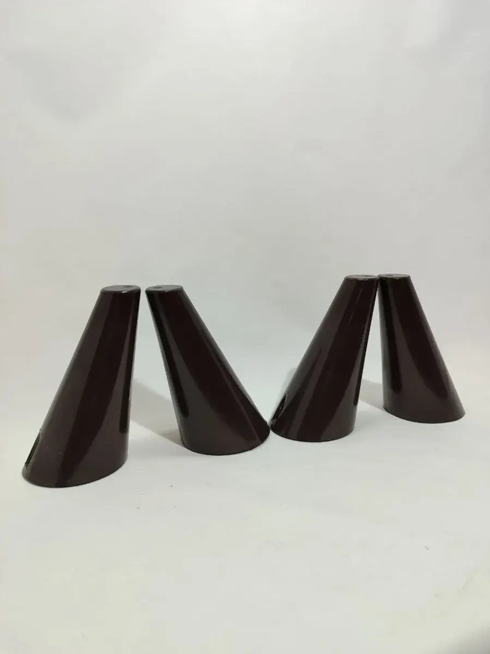 Мебельные ножки пластиковые для дивана шкафа и тумбочки