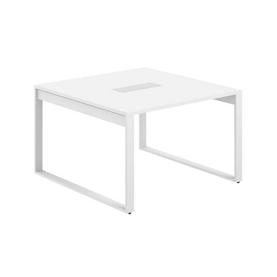 AG.1212.WH.72.WH / Стол для переговоров 1200х1238х750 / профиль О-образный: 70х20 белый; лючок: серебро; столешница: белый