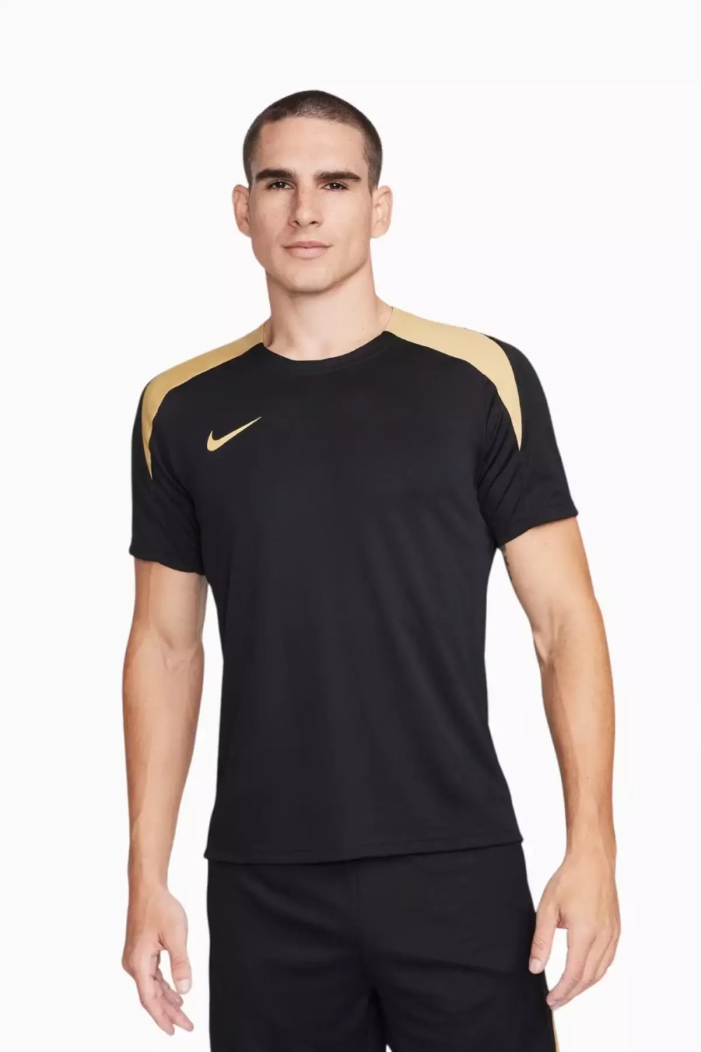 Футболка Nike Dri-FIT Strike