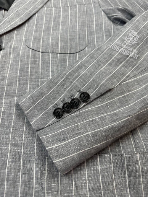 Льняной костюм Brunello Cucinelli