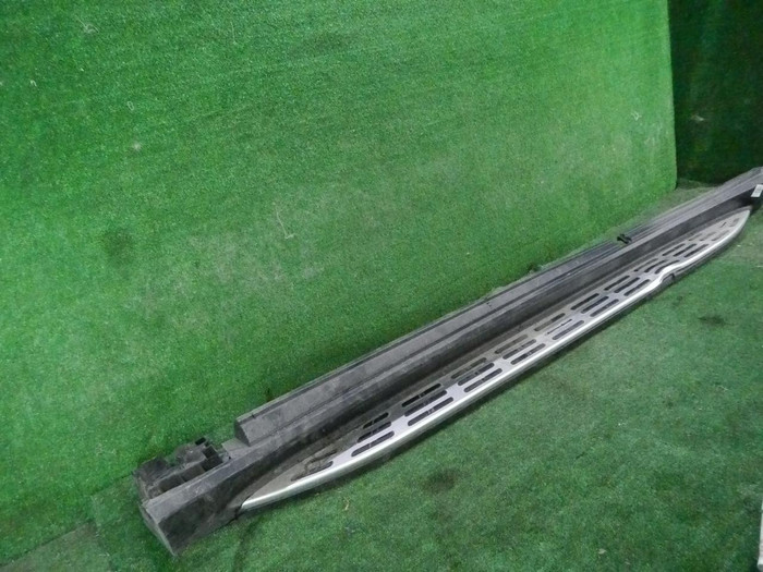 Накладка порога левая Mercedes GLE V167 (2018-н.в.)