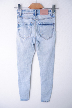 Джинсы Stradivarius зауженные 38 размер