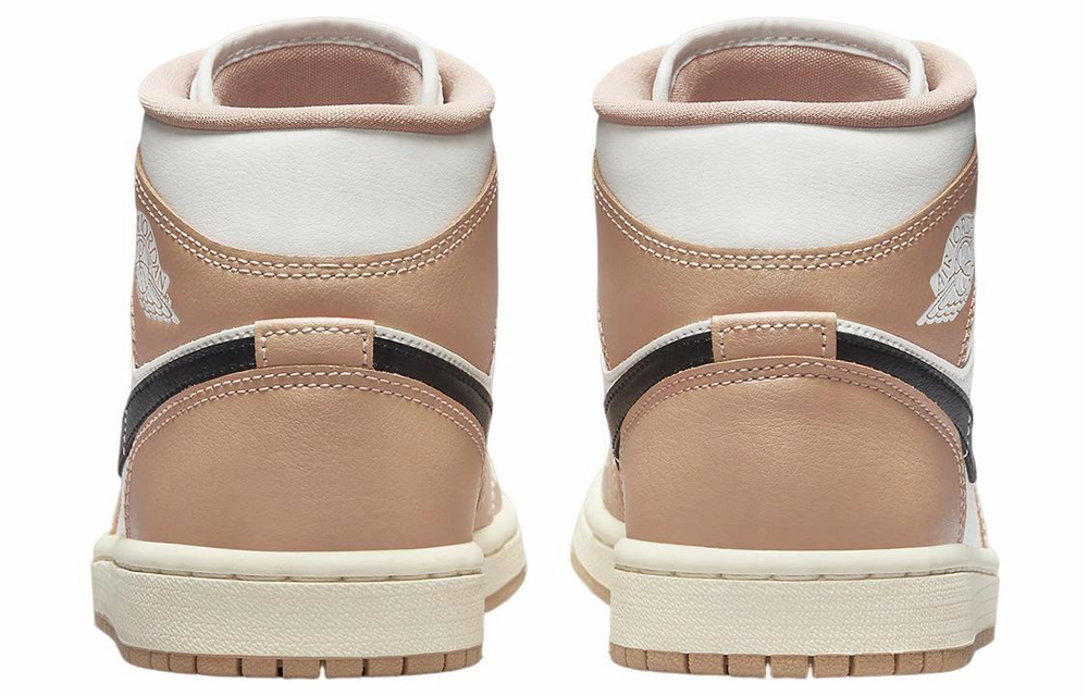 Кроссовки Jordan Air Jordan 1 Mid (Женская размерная сетка)