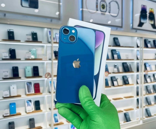 iPhone 13, 256 ГБ б/у