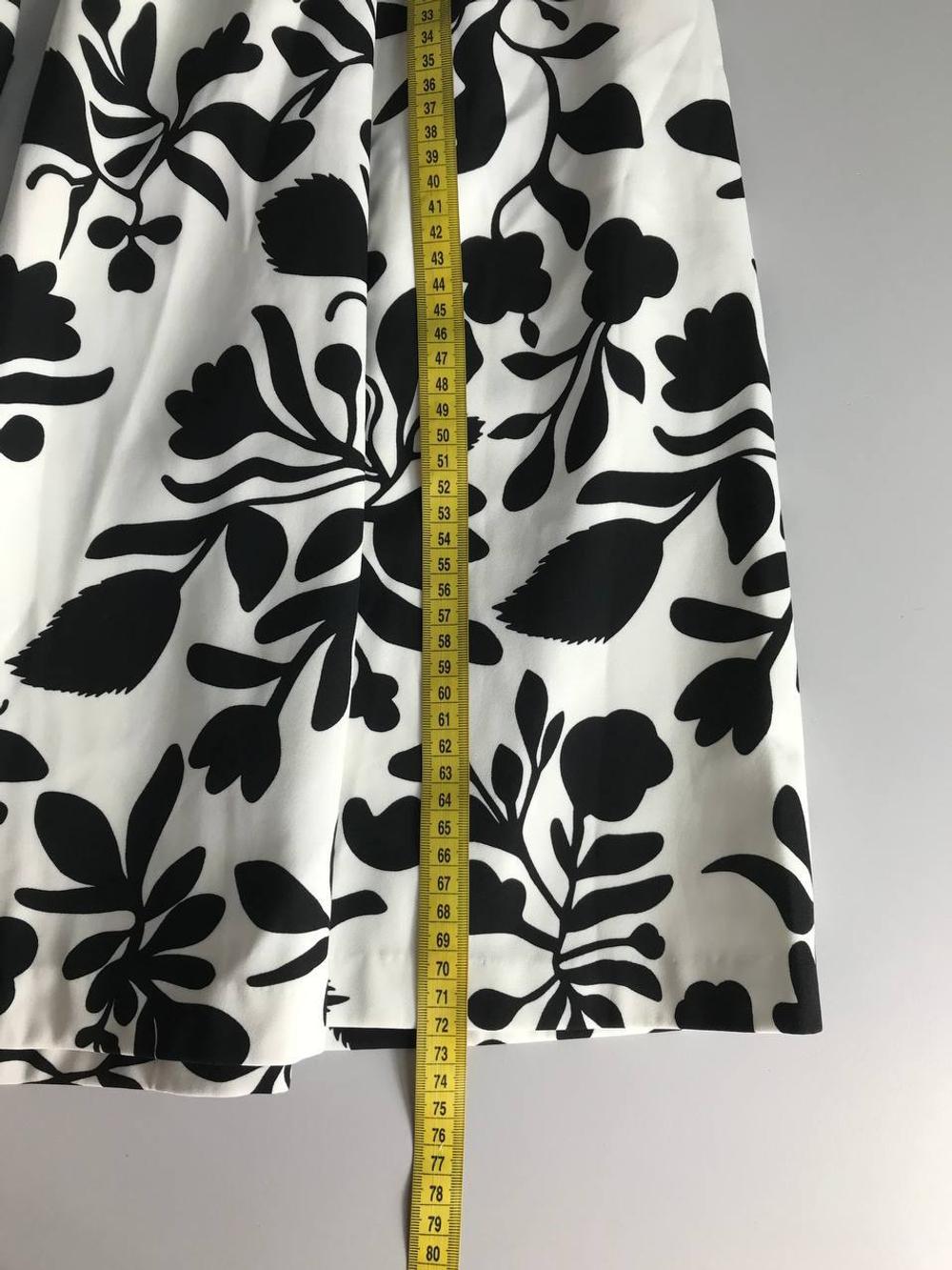 Юбка Incity монохромная, визуально на 44 размер